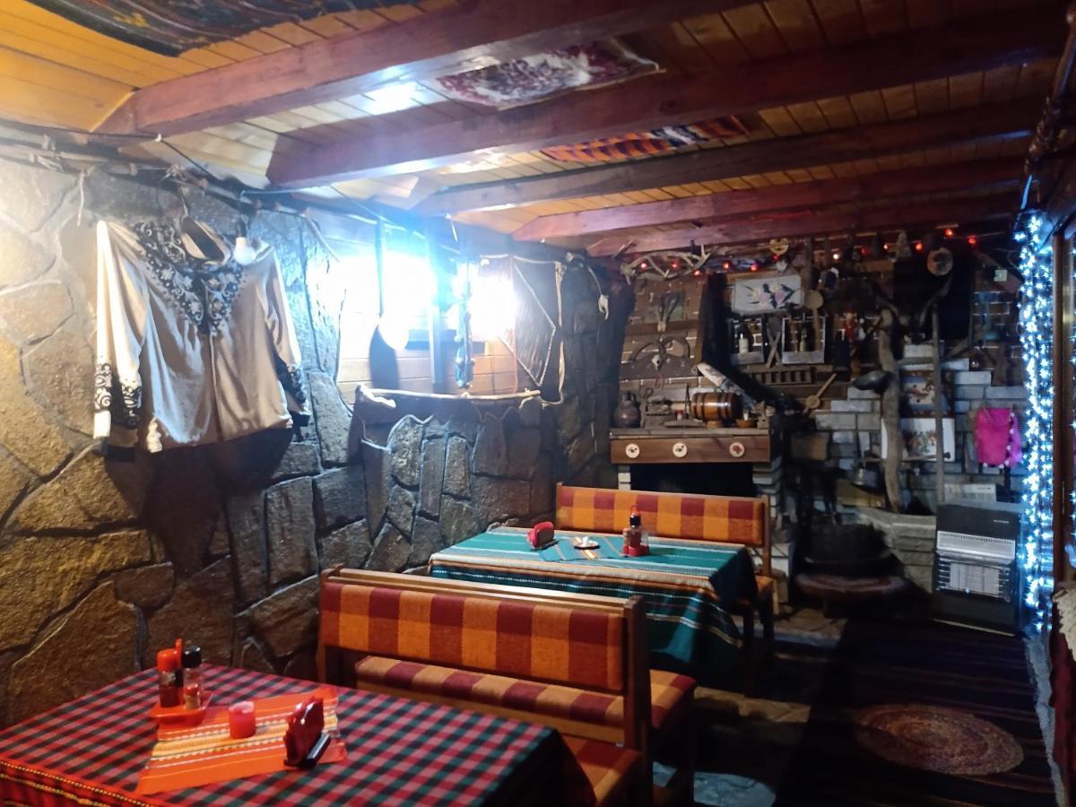 КръчмЪ При Байката Hotel Рибарица Екстериор снимка