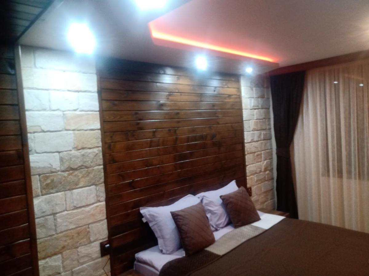 КръчмЪ При Байката Hotel Рибарица Екстериор снимка