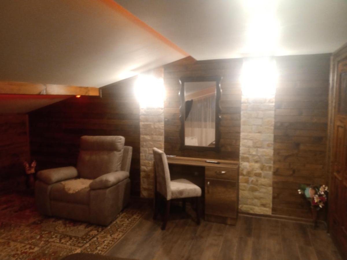 КръчмЪ При Байката Hotel Рибарица Екстериор снимка